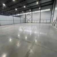 Склад 432 м² с офисной зоной под логистику
