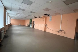 Нежилое помещение 518 м² под офис, склад