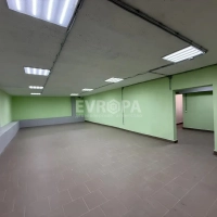 Нежилое помещение 150 м² под магазин, офис