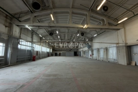 Склад 1882 м² под производство с отоплением 