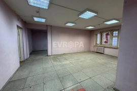 Помещение 180 м² под магазин, 1 этаж